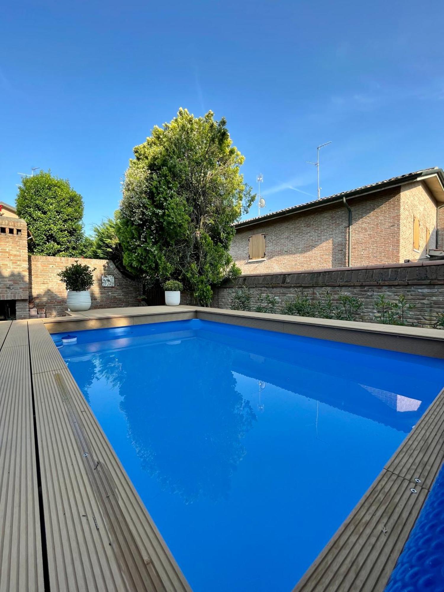 Casa Matilde Piano Terra 100Mq Con Parking E Piscina Apartment Ferrara Exterior photo